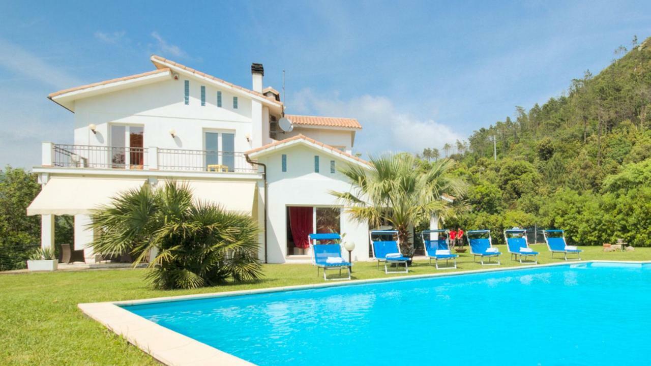Villa Diadema Vezzi Portio Екстер'єр фото